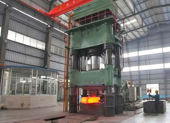 Features of the Y13A Series Hydraulic Open Die Forging Press