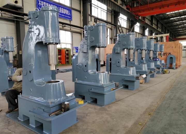 Pneumatic Forging Hammer (C41A 15-2000kg)