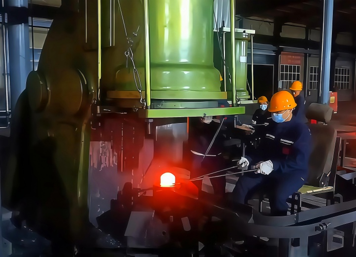 400kg pneumatic hammer forging steel balls process