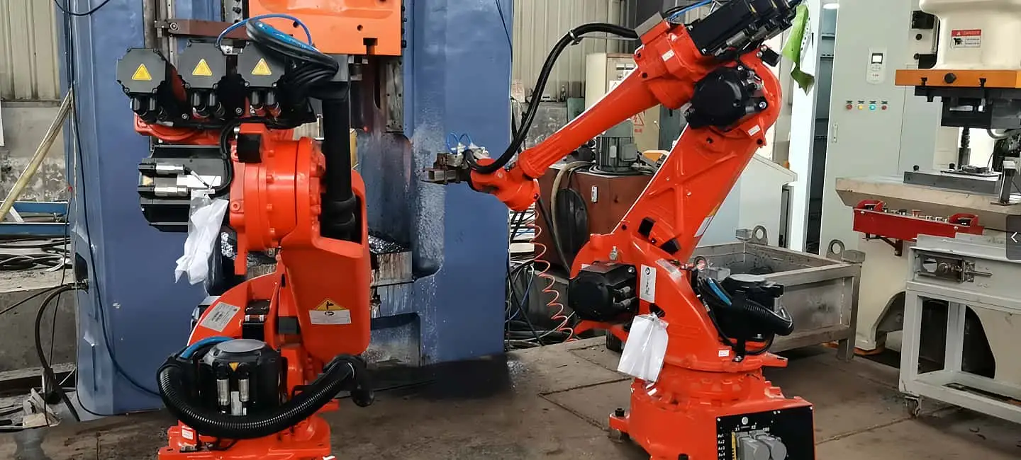 Electric screw press working principle showing motor screw ram dies and workpiece